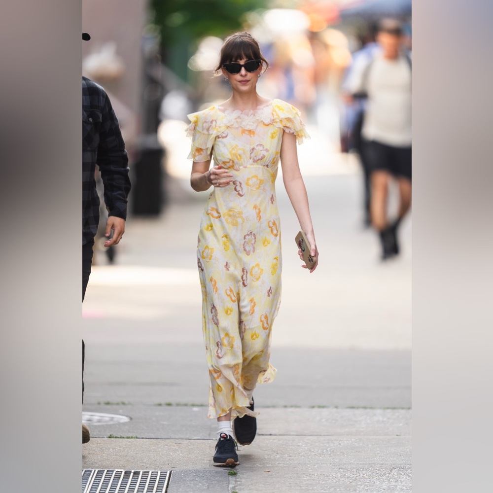 DÔEN Nevara Dress in Citron
Anemone Bloom
Size S
Perfect condition